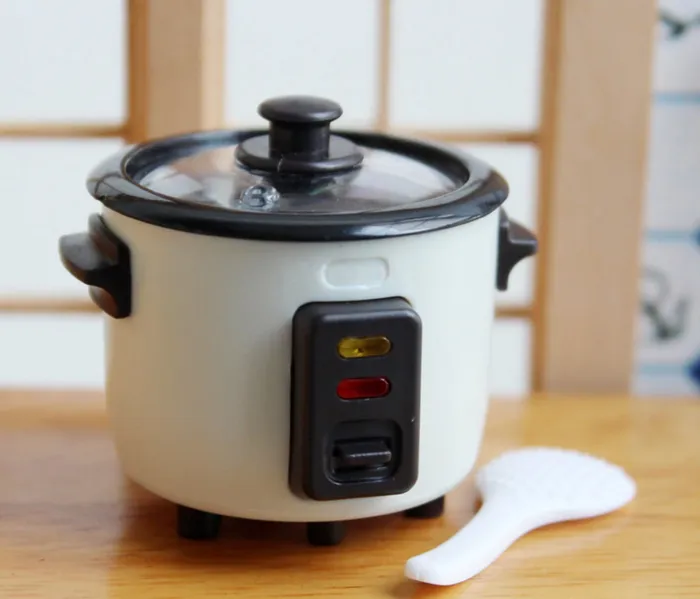 16 Scale Mini Rice Cooker Model Dollhouse Miniature Kitchen Appliances for Barbies Blyth Doll Food Accessories Toy Miniatures by NC Earrings