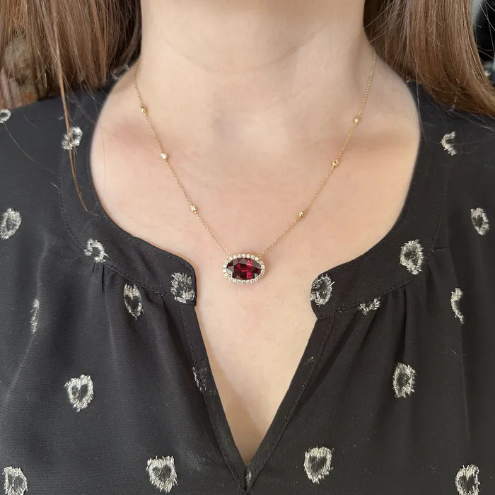 14K Yellow Gold 859 Carat Garnet and Diamond Necklace The Gem House Necklaces