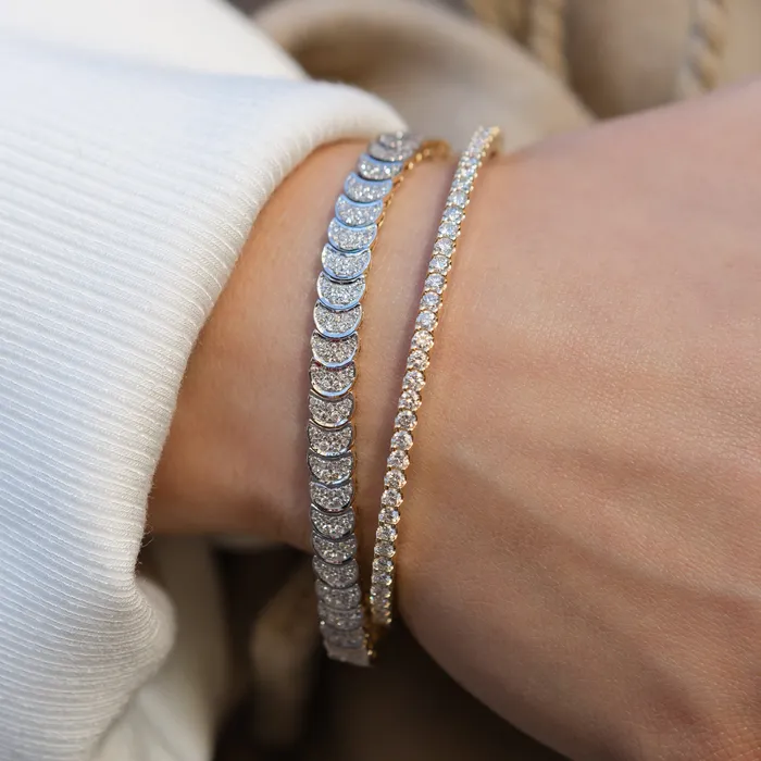 18 Karat Yellow Gold 165cts Diamond Hinge Bracelet RACHEL LYNN CHICAGO Bracelets