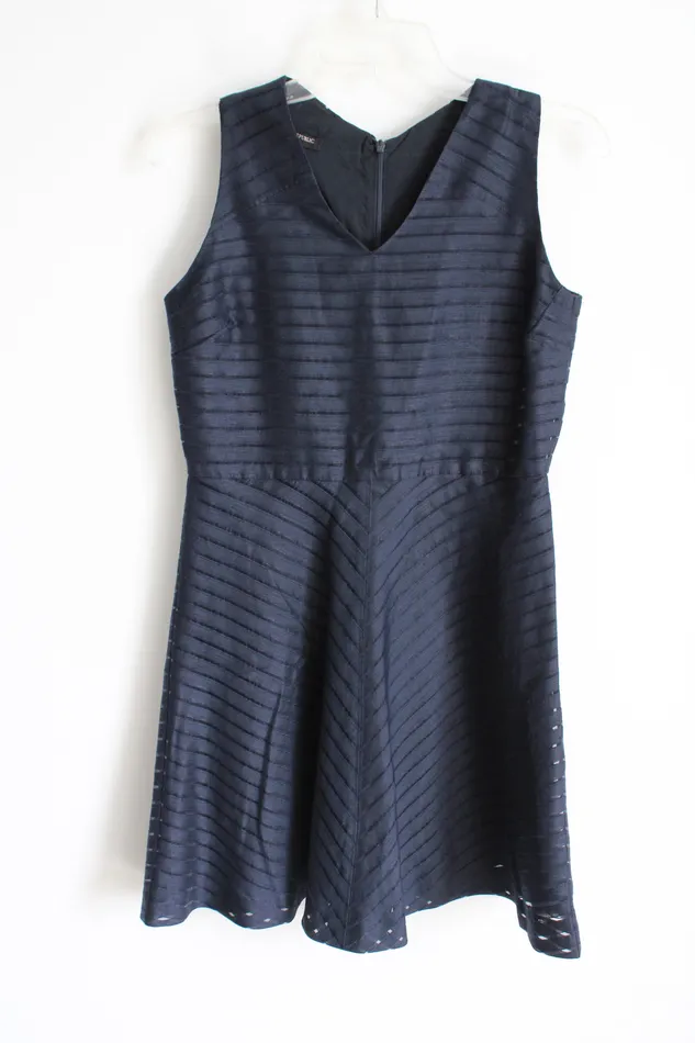 Banana Republic Rings Banana Republic Dark Navy Blue Striped Dress 6 Petite
