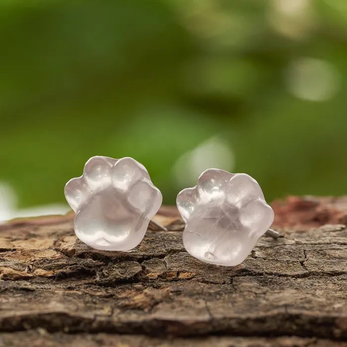 Chadds Ford Jewelry Earrings Carved Paw Bundle