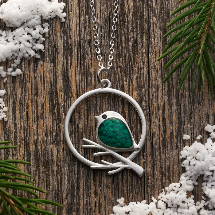 Chadds Ford Jewelry Necklaces Green Glass Birdie Branch Necklace