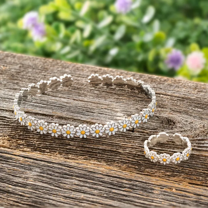 Chadds Ford Jewelry Rings Little Daisy Bundle