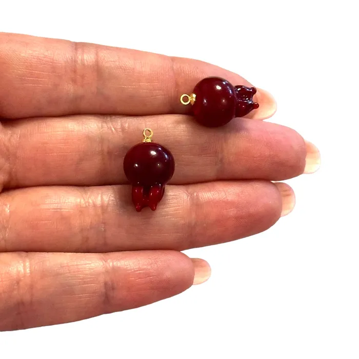 Charm Necklaces Peppy Beads Hand Made Murano Glass Pomegranate Charm With 24Kt Gold Plated Pin Charm Necklaces Peppy Beads Hand Made Murano Glass Pomegranate Charm With 24Kt Gold Plated Pin