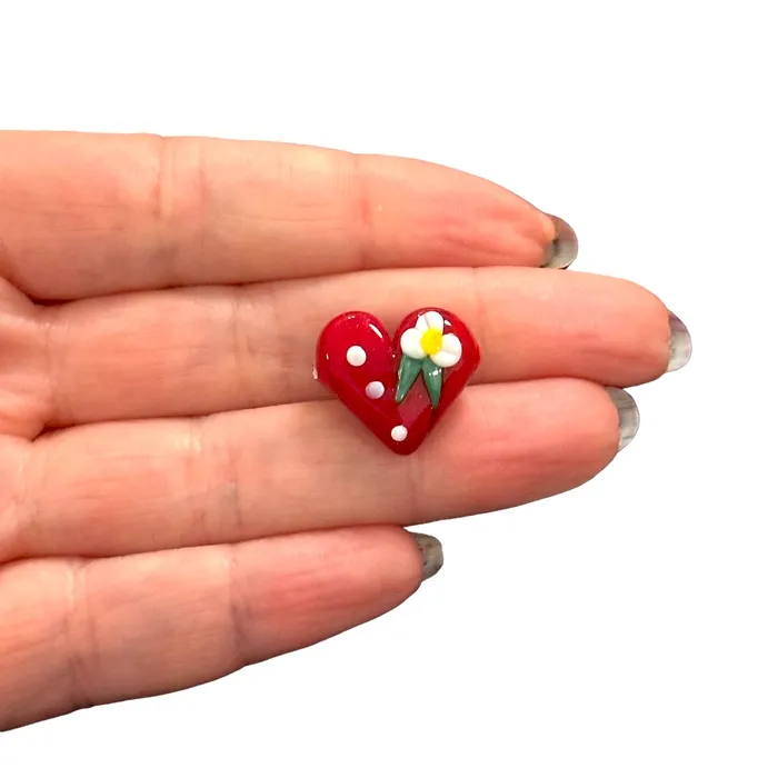 Charm Necklaces Xmas Heart Hand Made Murano Glass Charm Horizontal Hole Xmas Heart Charm Peppy Beads Charm Necklaces Xmas Heart Hand Made Murano Glass Charm Horizontal Hole Xmas Heart Charm Peppy Beads