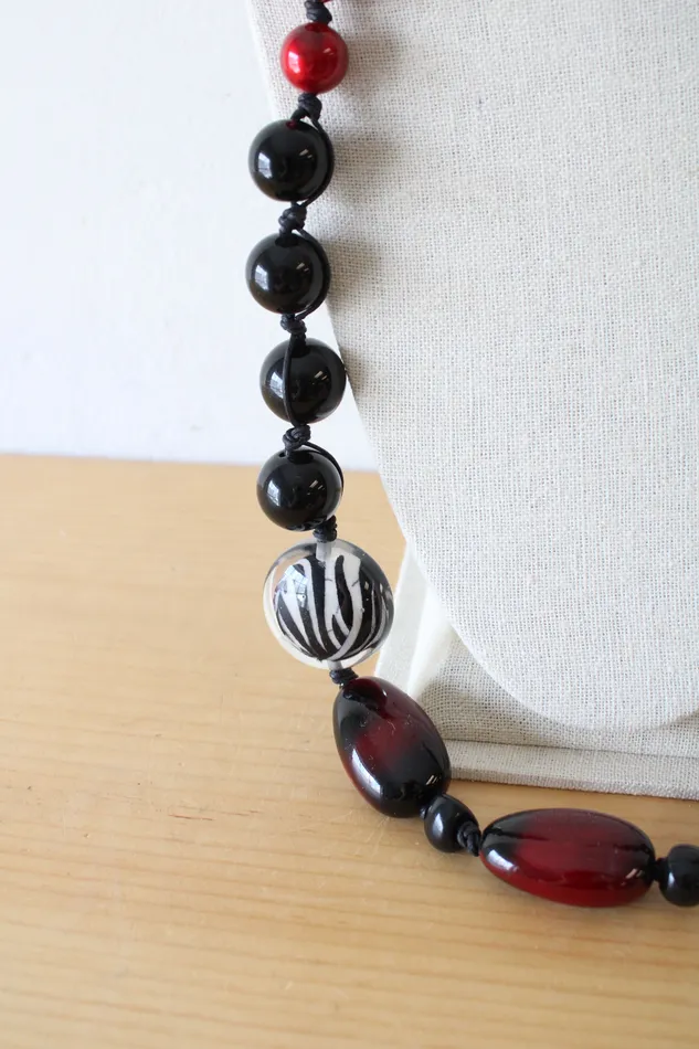 Chicos Necklaces NEW Chicos Red Black White Beaded Necklace