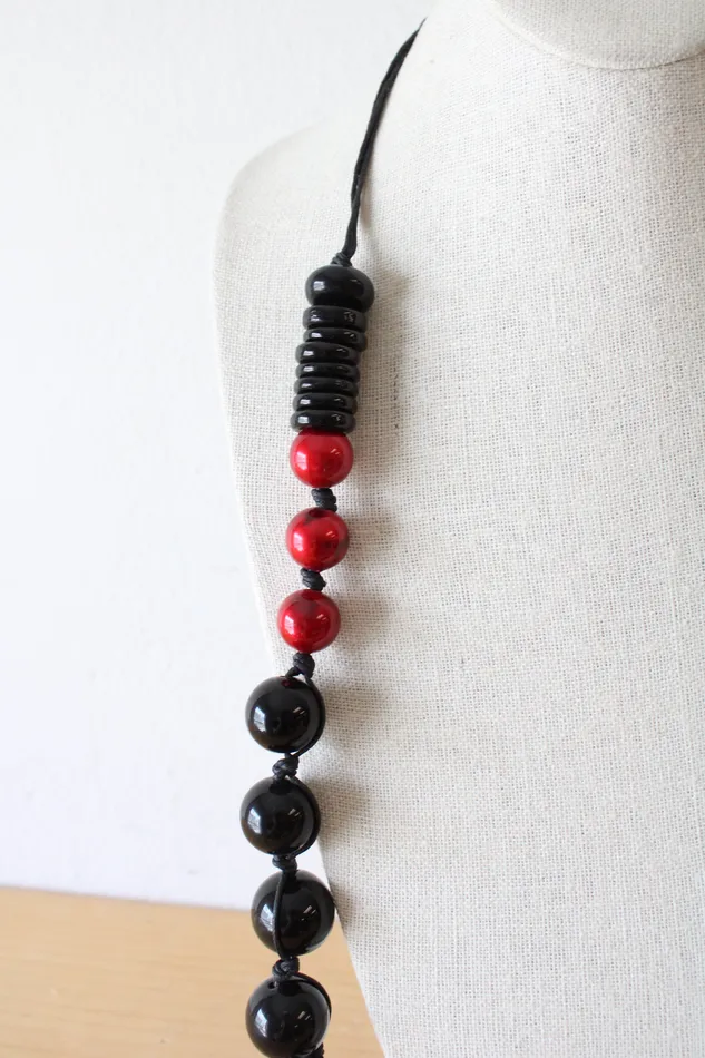 Chicos Necklaces NEW Chicos Red Black White Beaded Necklace