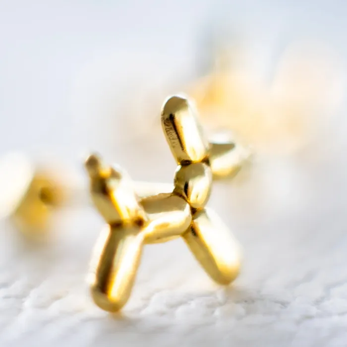 Earrings Aretes de perrito globo de oro 18K Gold Shield