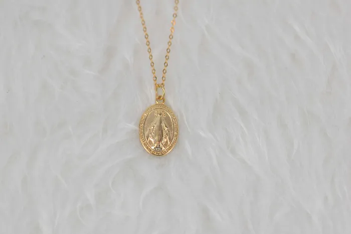 Earrings Dreamlandgt Collar Virgen Maria