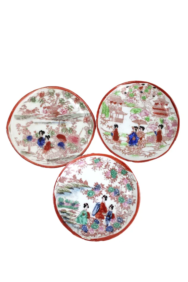 Earrings Jubilee Thrift Vintage Geisha Painted Mini Plates Set Of 3