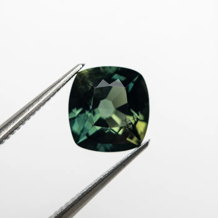 Earrings Misfit Gems 236ct 777x736x497mm Cushion Brilliant Sapphire 2096313