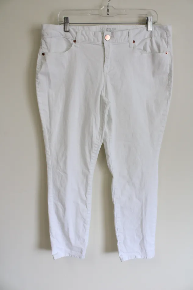 Earrings No Boundaries No Boundaries Low Rise Skinny Jeans 17