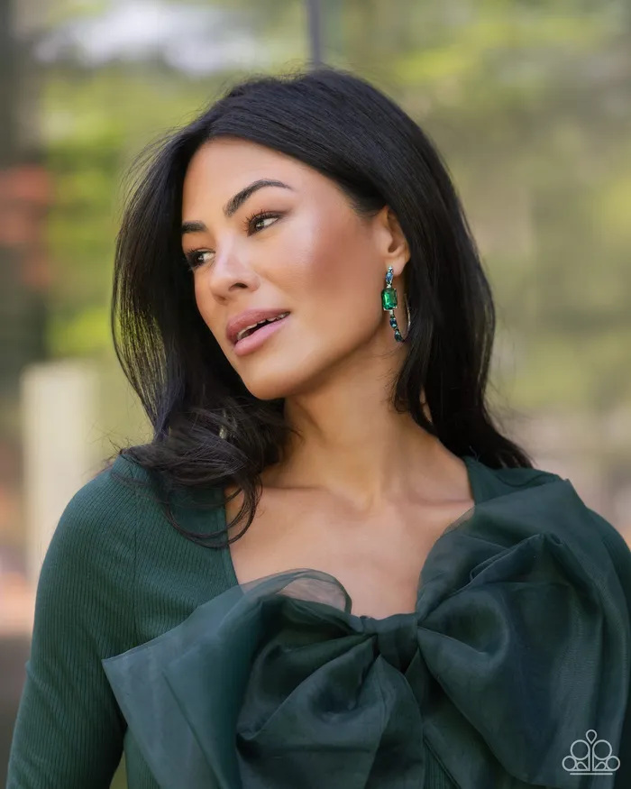 Earrings Paparazzi Accessories Elite Ensemble Green