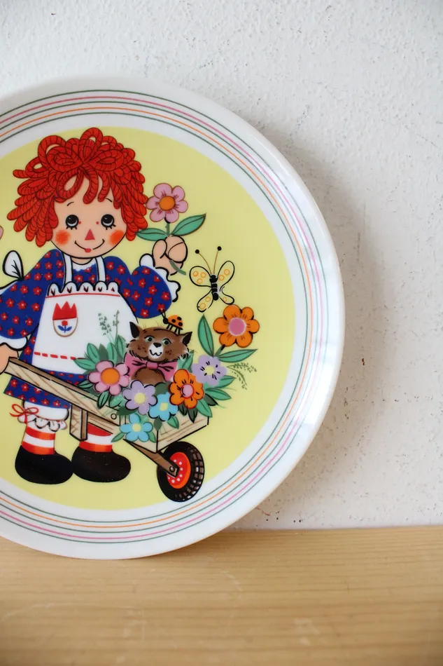 Earrings Schmid Schmid Raggedy Ann The Sunshine Wagon Annual 1980 Collector Plate