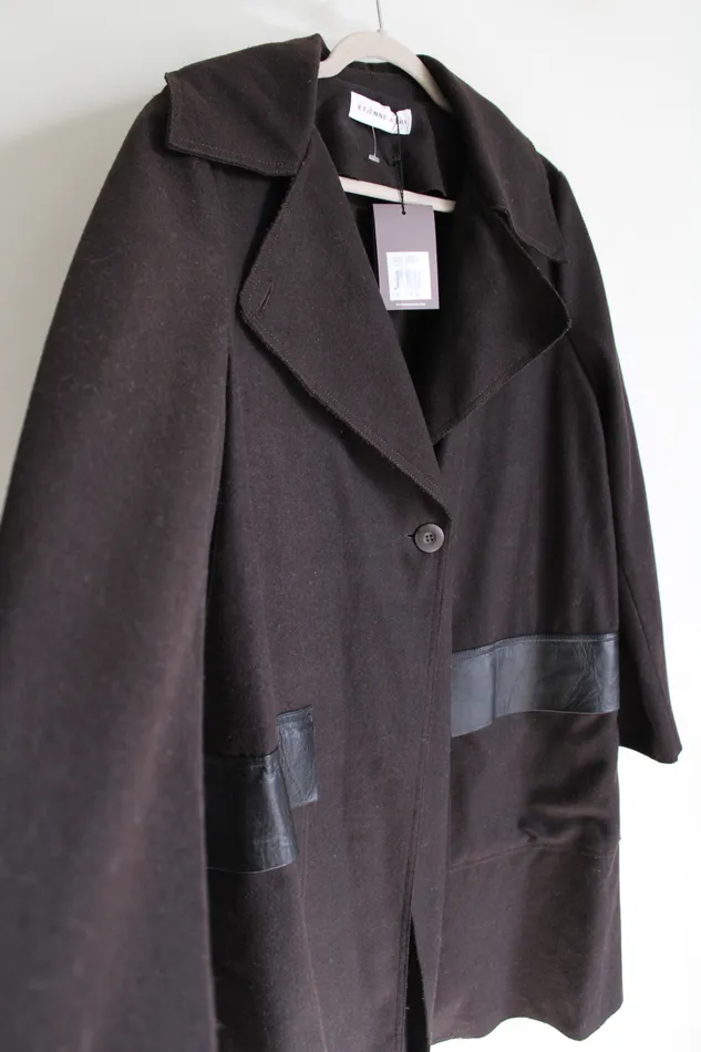 Etienne Aigner Earrings NEW Etienne Aigner Espresso Wool Trench Coat