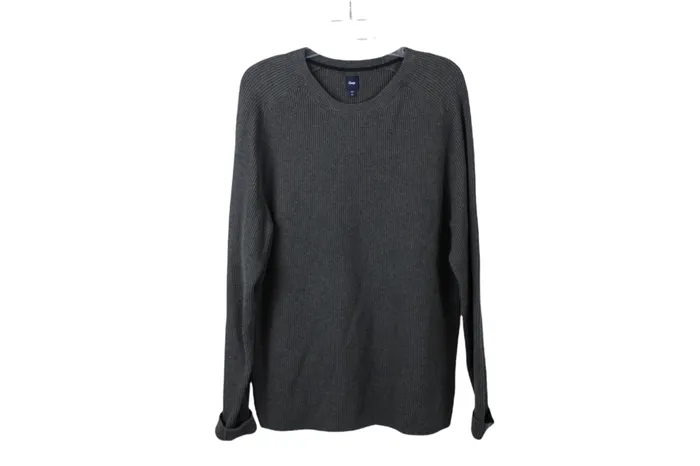 Gap Gap Ribbed Gray Knit Sweater XL Earrings