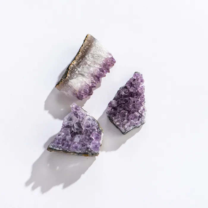 GEOCENTRAL Earrings Amethyst Cluster 1125