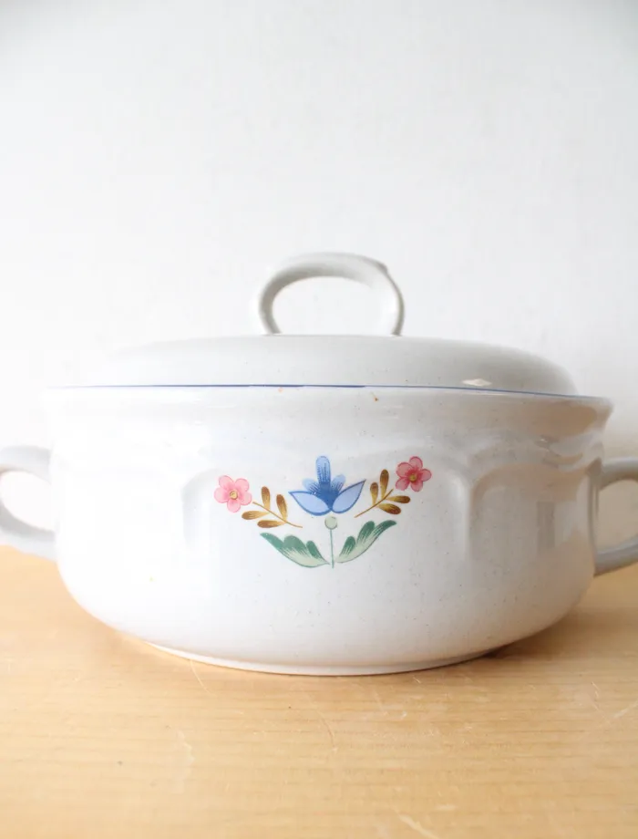 Heritage Gray Speckled Stoneware Blue Floral Covered Dish Heritage Rings
