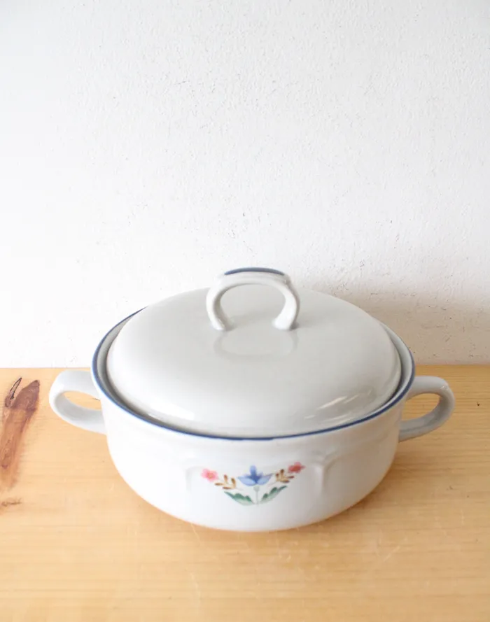 Heritage Gray Speckled Stoneware Blue Floral Covered Dish Heritage Rings