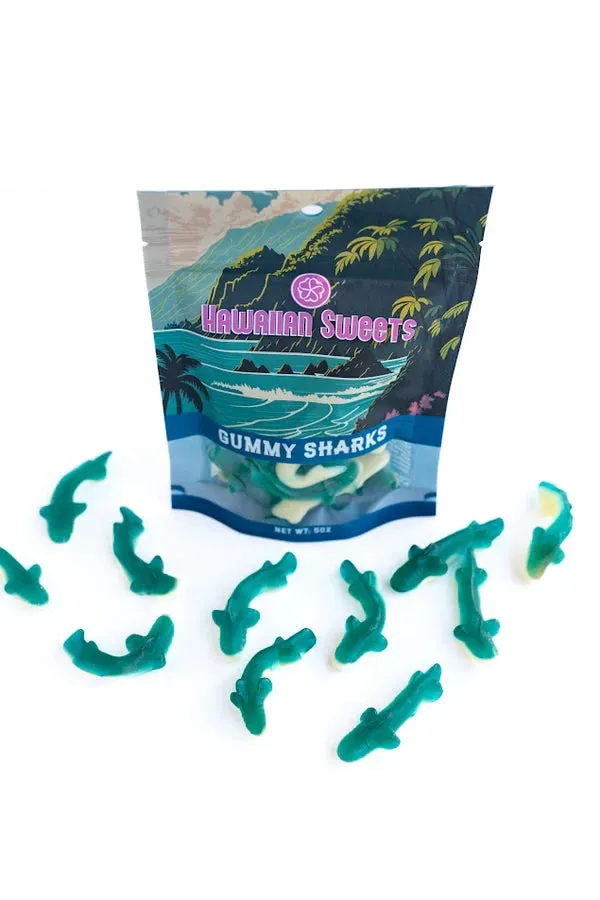 HISWEETSCO Earrings Gummies Shark 5oz bag