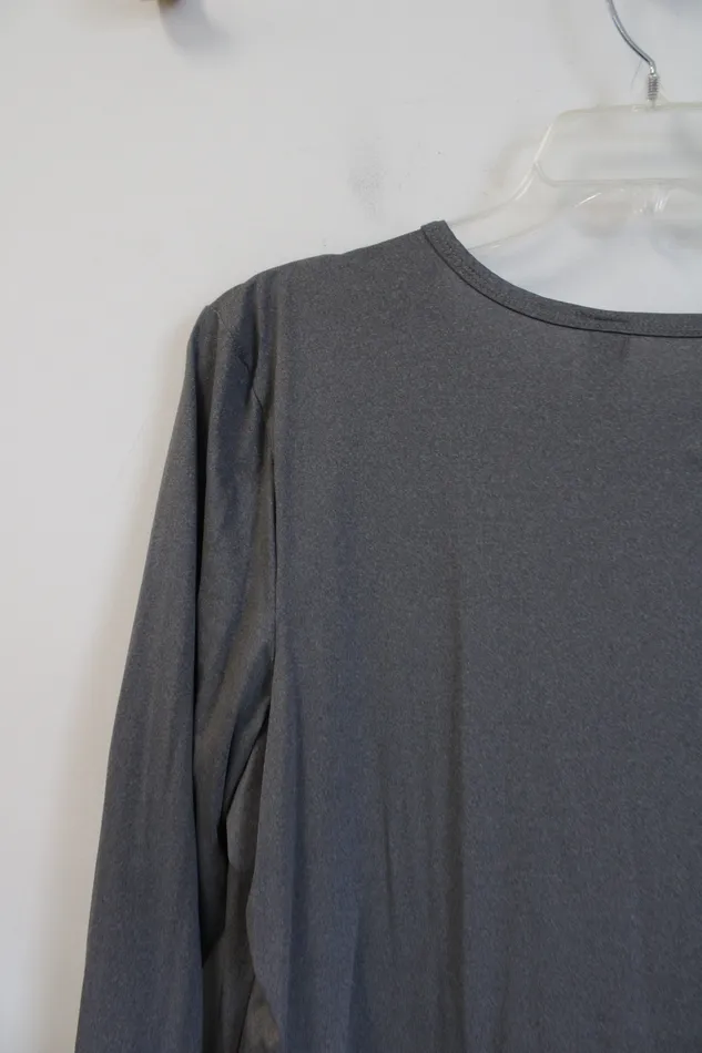 Jaclyn Smith Gray Scoopneck Polyester Long Sleeved Shirt 1X Jaclyn Smith Earrings