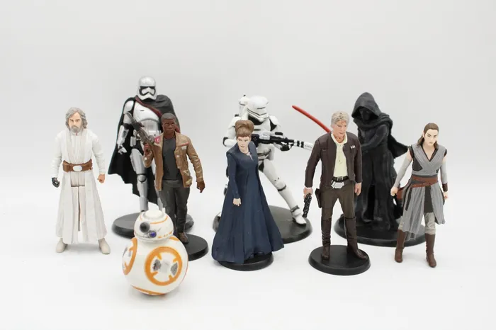 Jubilee Thrift Earrings Star Wars The Last Jedi Figurines