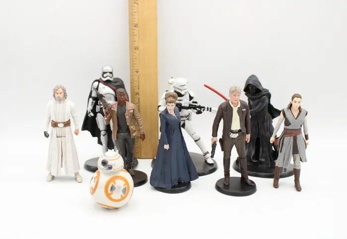 Jubilee Thrift Earrings Star Wars The Last Jedi Figurines