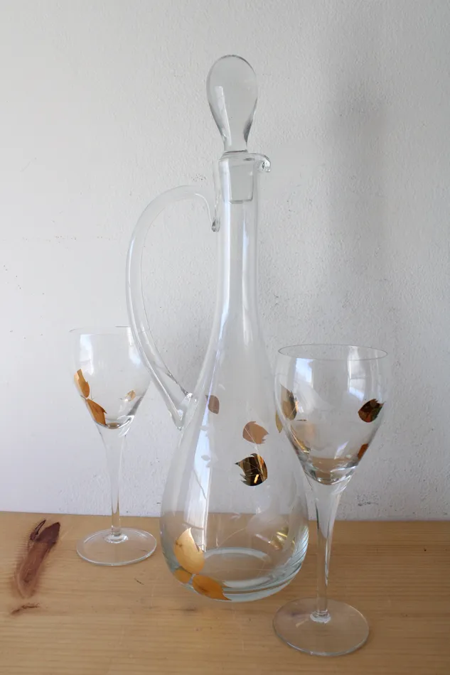 Jubilee Thrift Earrings Toscany Vintage Gold Etched Clear Glass Decanter Goblet Set