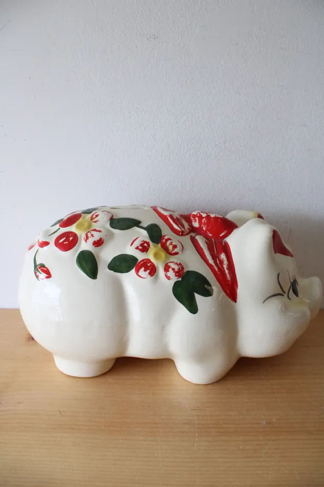 Jubilee Thrift Earrings Vintage Hand Painted Red Flower Bow Ceramic Piggy Bank