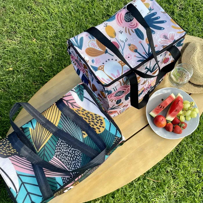 LIVING ECO Cooler Bag Pretty in Pink Earrings