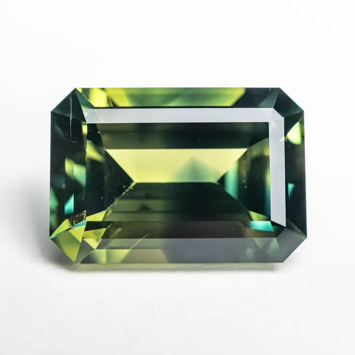 Misfit Gems 493ct 1137x789x534mm Cut Corner Rectangle Step Cut Sapphire 2511401 Rings Misfit Gems 493ct 1137x789x534mm Cut Corner Rectangle Step Cut Sapphire 2511401 Rings