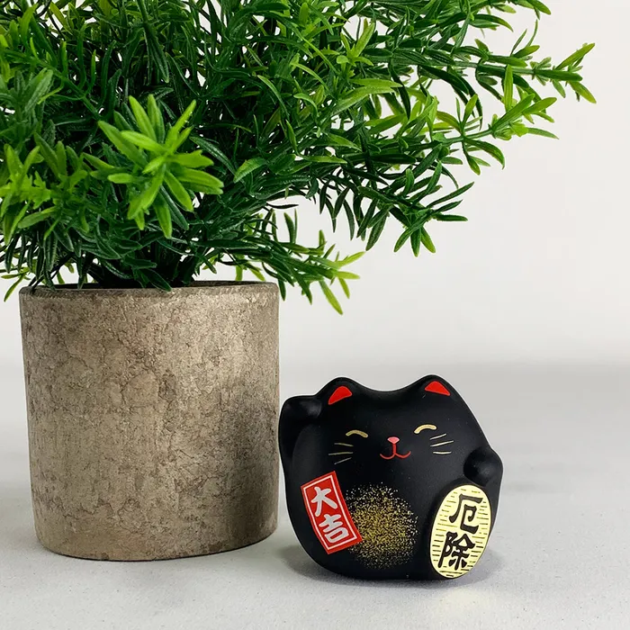 Miya Necklaces Feng Shui Cat