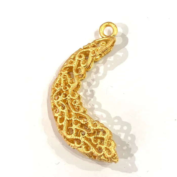Necklaces 24Kt Matte Gold Plated Large Brass Pendant Cabochon Base Peppy Beads Necklaces 24Kt Matte Gold Plated Large Brass Pendant Cabochon Base Peppy Beads