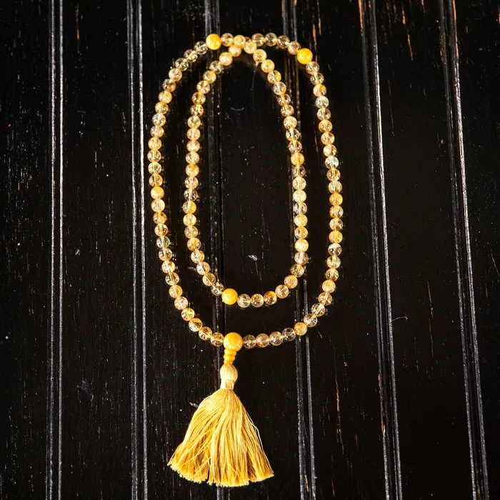 Necklaces Drukomalas Citrine with Aragonite Mala