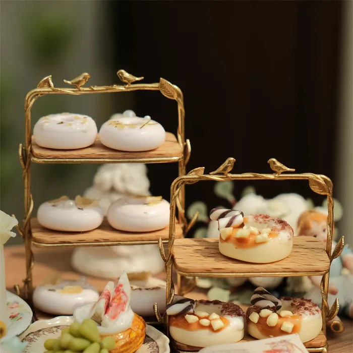 Necklaces DSER Dollhouse Furniture Accessories Three Tiered Canary Dessert Rack Miniature Kitchen Table Decor Toy for 16 Scale Models