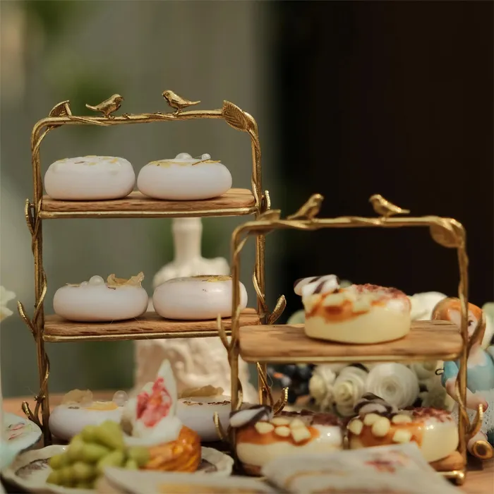Necklaces DSER Dollhouse Furniture Accessories Three Tiered Canary Dessert Rack Miniature Kitchen Table Decor Toy for 16 Scale Models