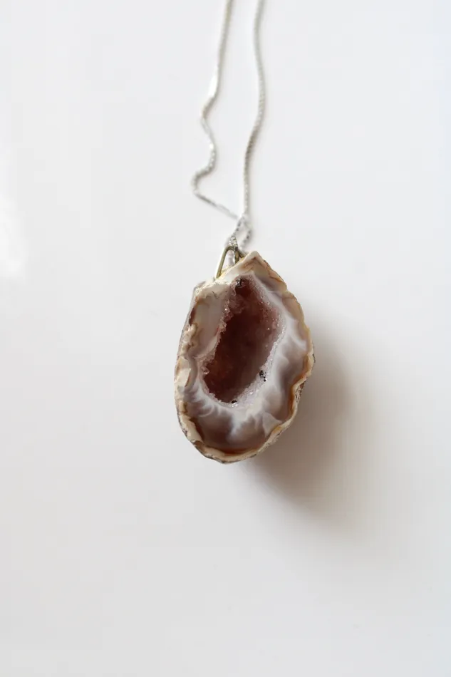 Necklaces Jubilee Thrift Agate Geode Pendant Necklace