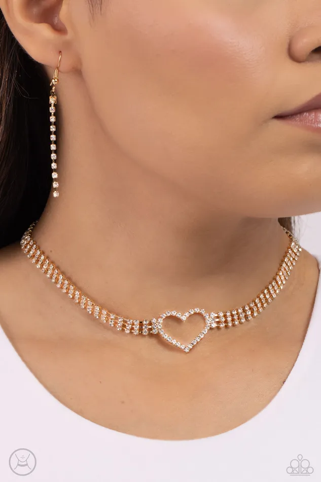 Necklaces Paparazzi Accessories Rows of Romance Gold