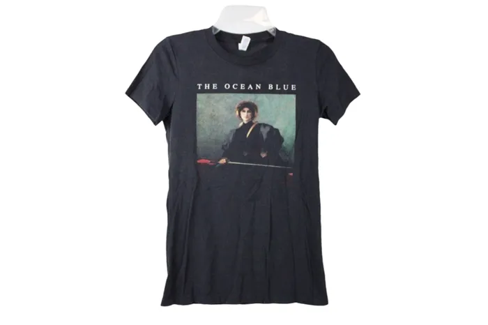 Necklaces The Ocean Blue Painting Tee M Bella Canvas