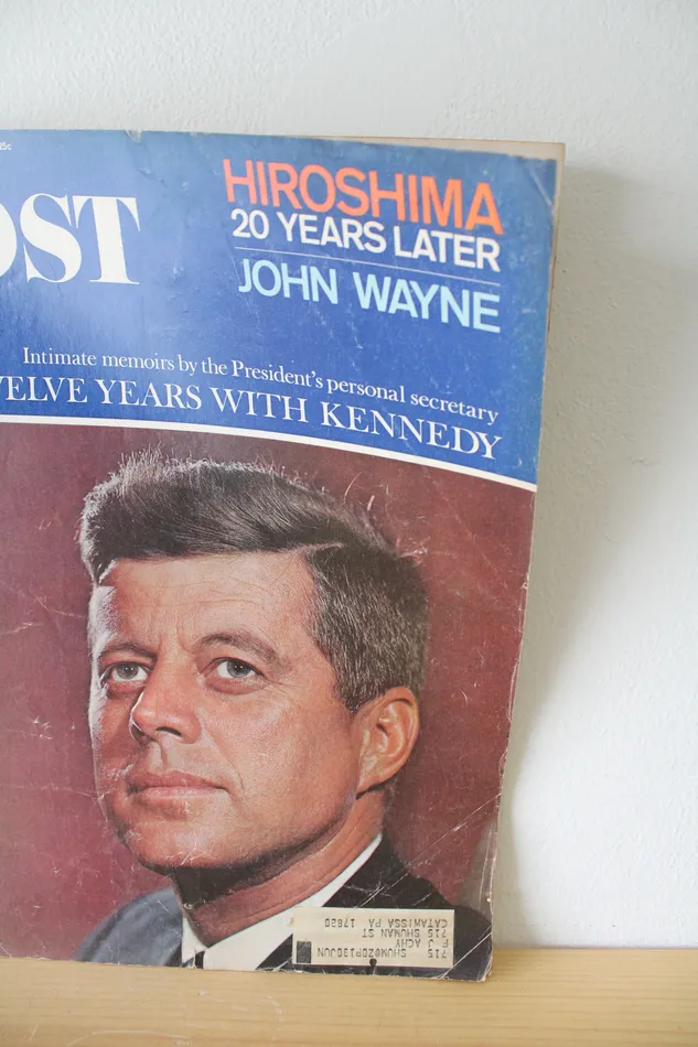 Necklaces The Saturday Evening Post My Twelve Years With Kennedy August 14th 1965 Magazine Jubilee Thrift
