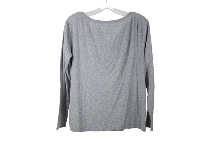 Necklaces Time And Tru Time And Tru Gray Long Sleeved shirt L