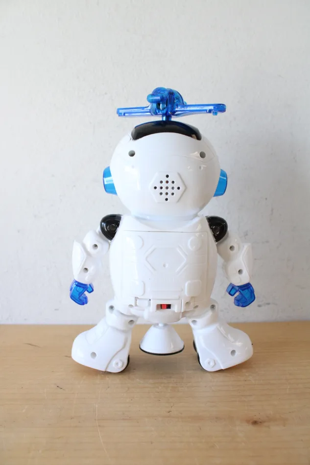 NEW Camp Invention Link Dancing Blue White Robot Jubilee Thrift Rings