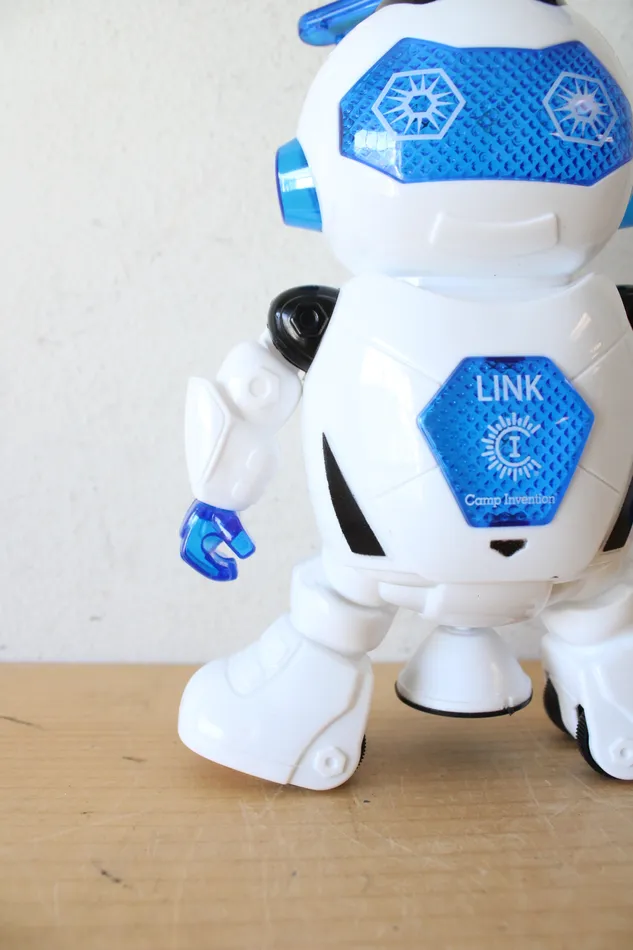 NEW Camp Invention Link Dancing Blue White Robot Jubilee Thrift Rings