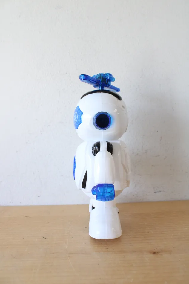 NEW Camp Invention Link Dancing Blue White Robot Jubilee Thrift Rings
