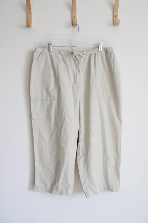 NEW Classic Elements Light Khaki Capri Pants 20W Classic Elements Necklaces