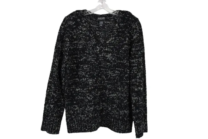 New York Company Black Knit Sweater L New York Company Rings