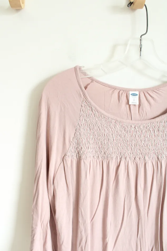 Old Navy Soft Pink Smocked Top S Old Navy Earrings