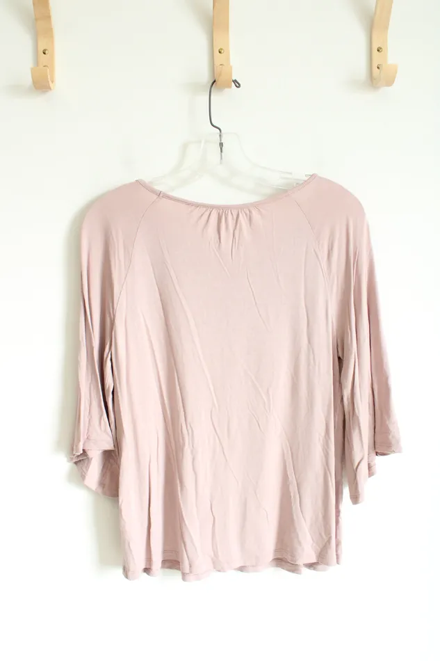 Old Navy Soft Pink Smocked Top S Old Navy Earrings