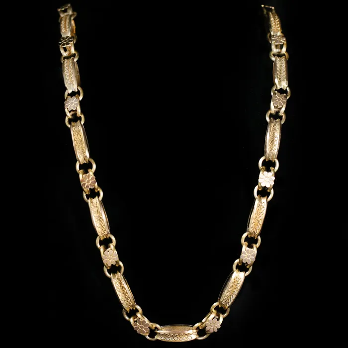 PreStyled Sets Victorian 18K Yellow Gold Book Chain OTC