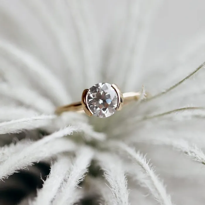 Rings Consider Bridal Valo Engagement Ring